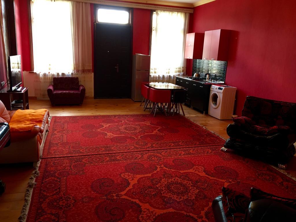 Guest House Lali Kostava 14 주그디디 외부 사진