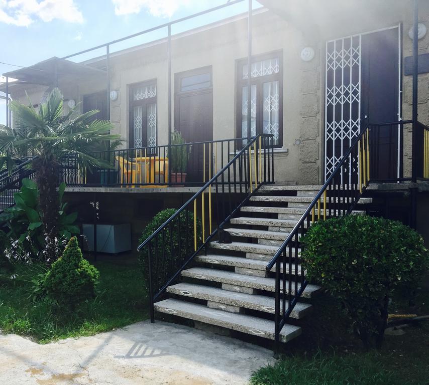 Guest House Lali Kostava 14 주그디디 외부 사진